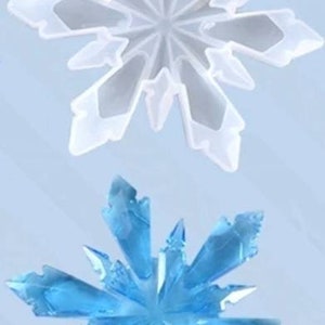 Snowflake Silicone mould, 3D Christmas resin mold, Xmas decoration, keychain, hanging decoration-Food safe