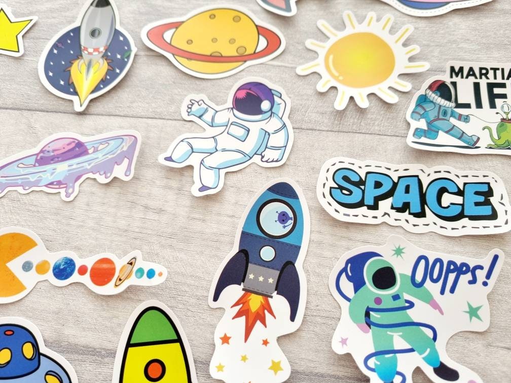 Comprar 50 unids/lote pegatinas de astronauta de dibujos animados