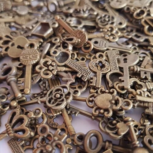 fødselsdag Association Ledig 20 Metal Keys-mini/small Antique Bronze Craft Key-steampunk - Etsy