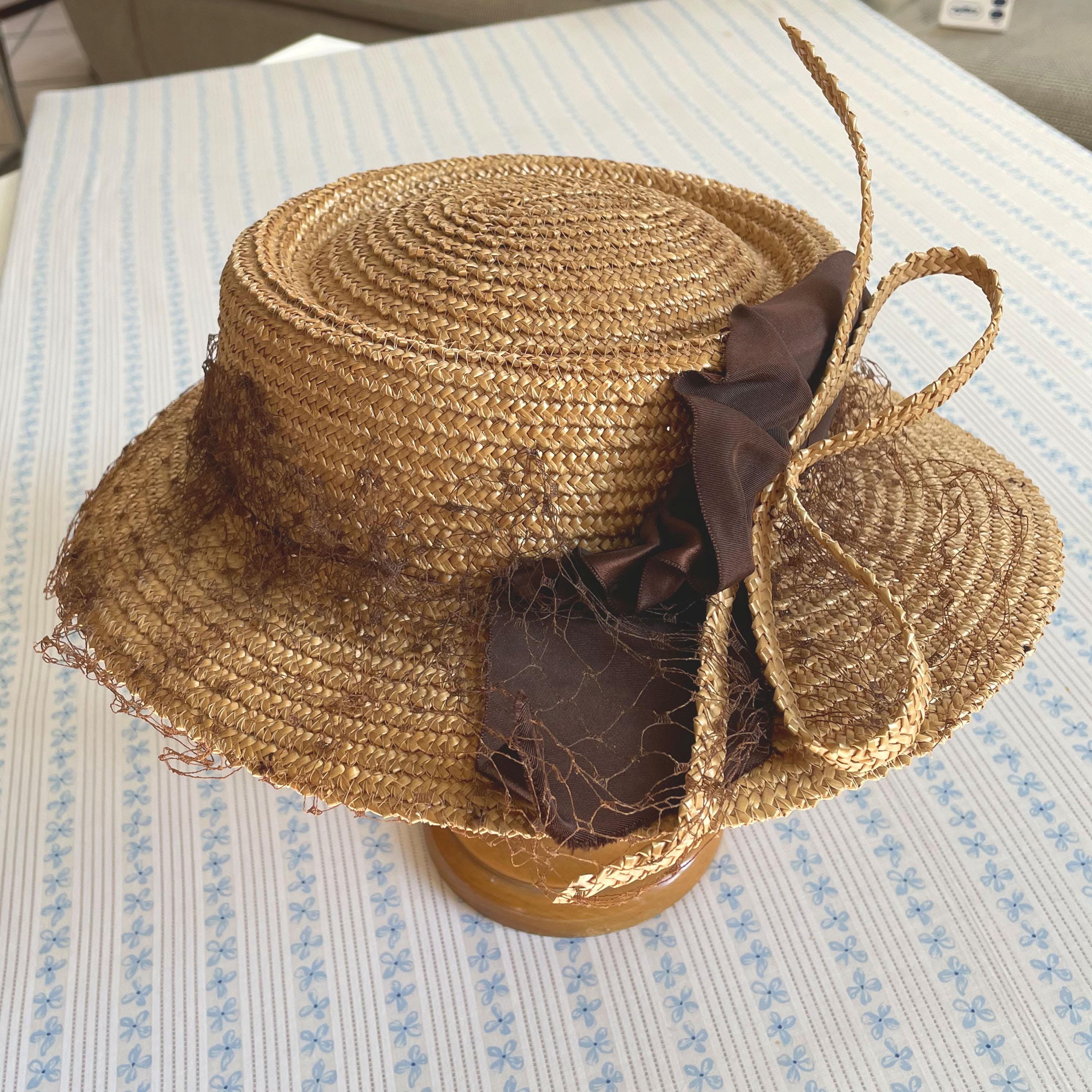 1910 Straw Hat Size 55 - M With Brown Veil and Straw Bow Rep  display picture 3