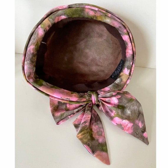 Elegant turban hat silk with bow hand made in Swi… - image 6