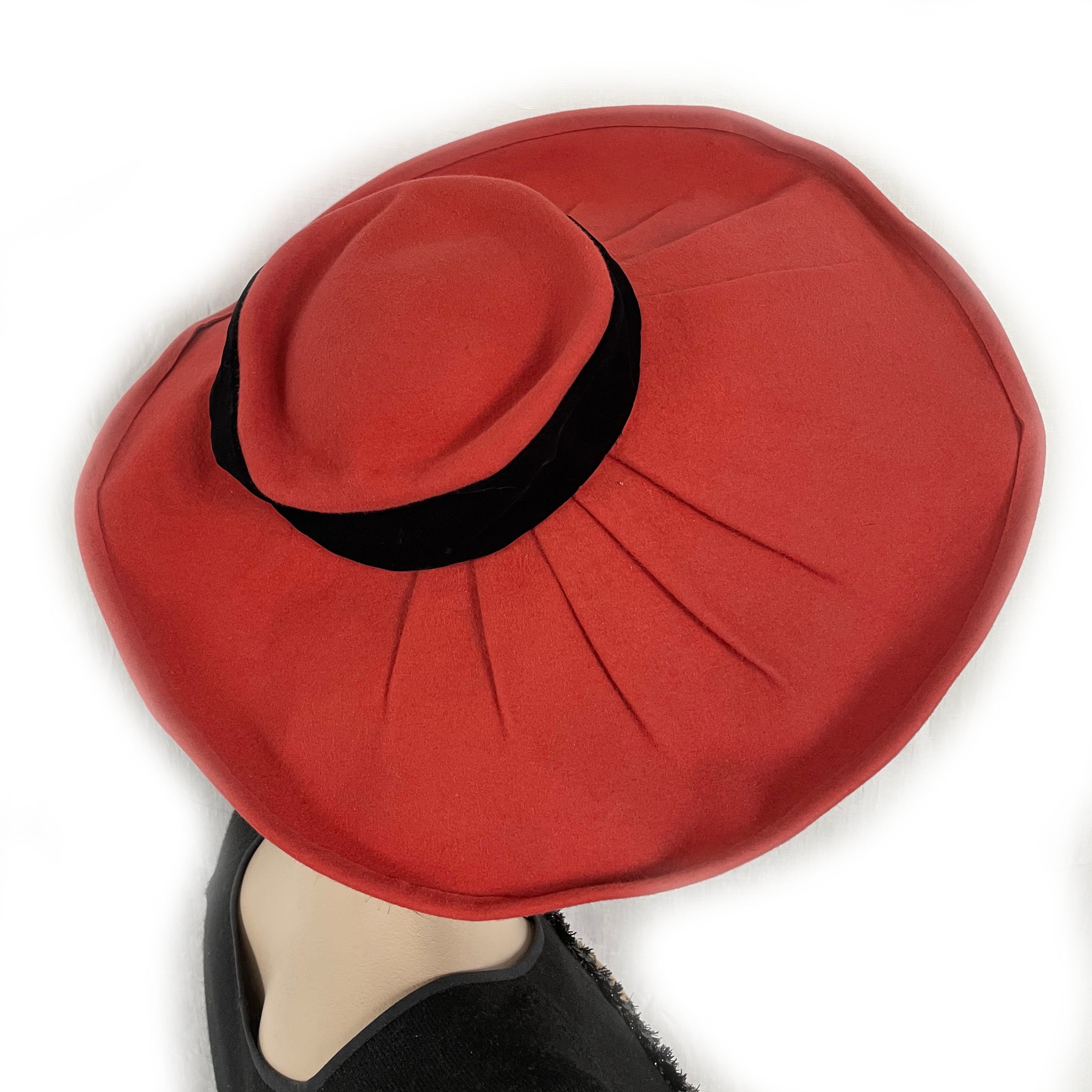 Red Felt Wide-Brim Hat with Black Velvet Band Scarlet Red Crushed Velvet Witch Hat: Hand Embroidered Cameo  main image 4