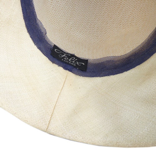 Straw hat with stunning ribbon decoration in navy FELIX LUGANO Switzerland VINTAGE shops 1970s Swiss made
