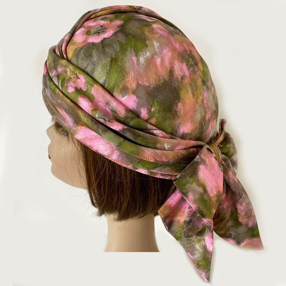 Elegant turban hat silk with bow hand made in Swi… - image 4