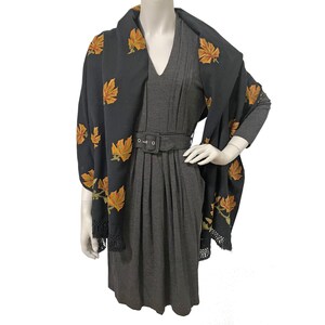 Stole shawl large scarf black wool hand-embroidered with fringes VINTAGE 1930s