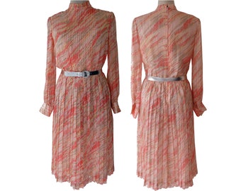 Dress silk chiffon size S / M VINTAGE 1980s transparent pleated piped front pink-salmon