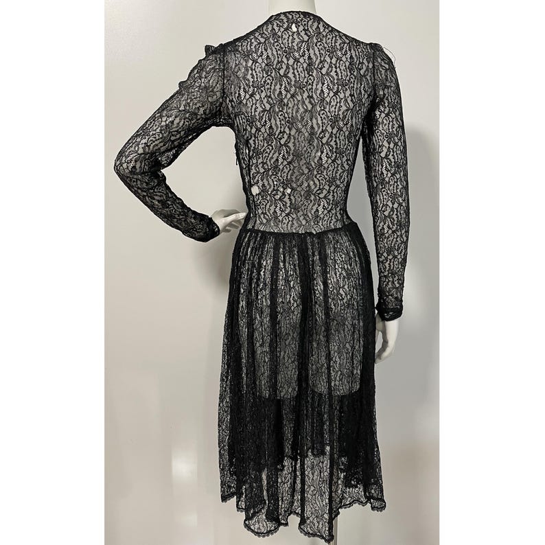 1930s Schwarzes Abendkleid - Schiere Art-Deco-Kleid (muss repariert werden) Bild 2