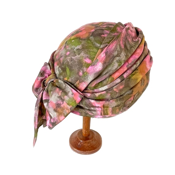 Elegant turban hat silk with bow hand made in Swi… - image 1