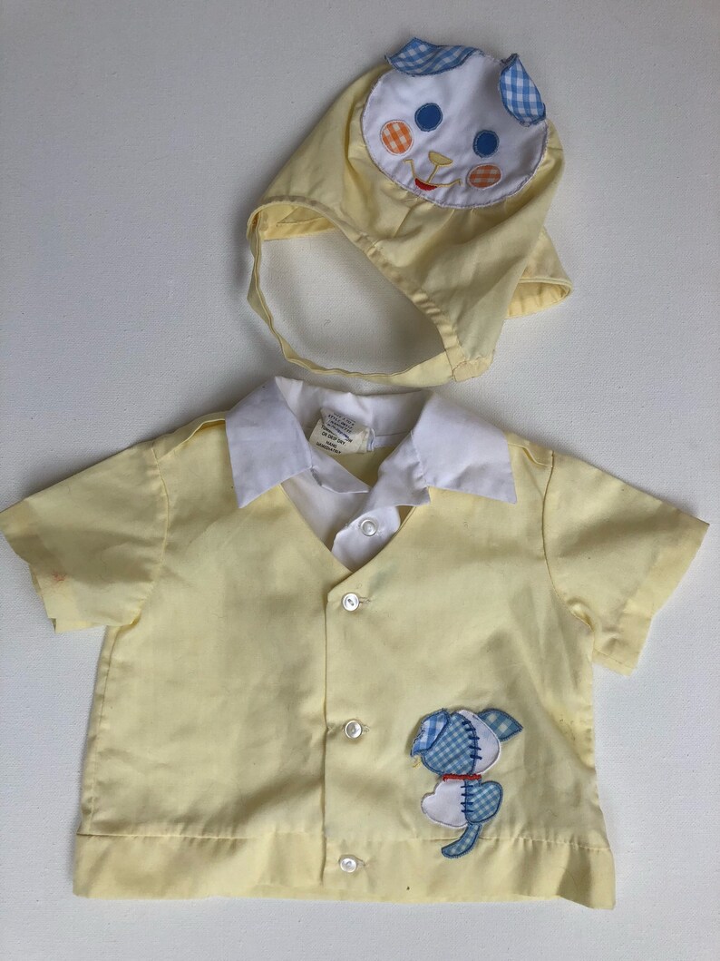 Vintage Yellow puppy dog button up with matching cap size 3-6 months.