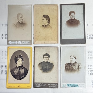 Con fotografías antiguas de mujeres, mujer. Fechado a finales de 1800 y principios de 1900. Tarjetas de gabinete originales con damas.