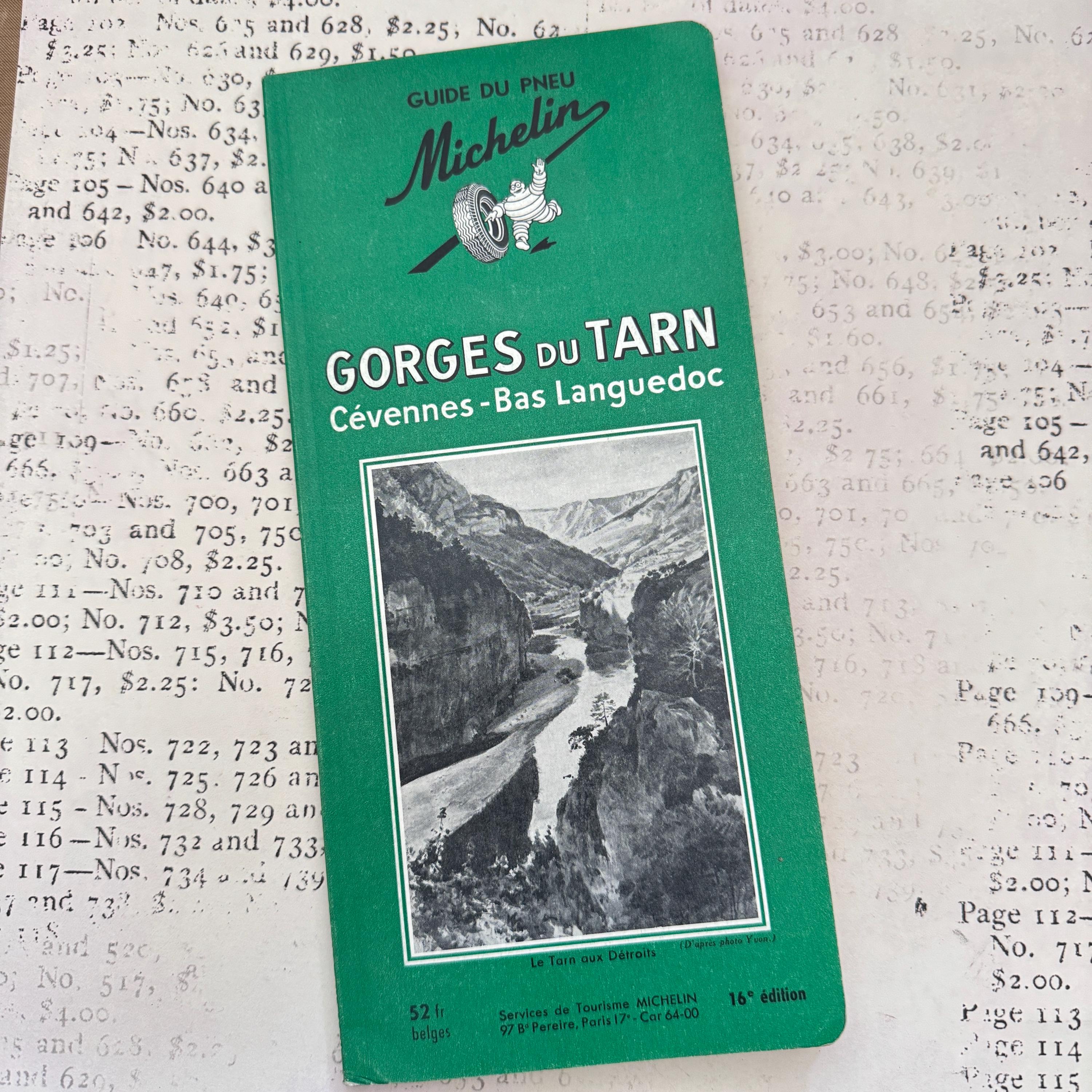 グリーンミシュラン18冊。一冊1,000円。 Michelin green guide - Etsy 日本