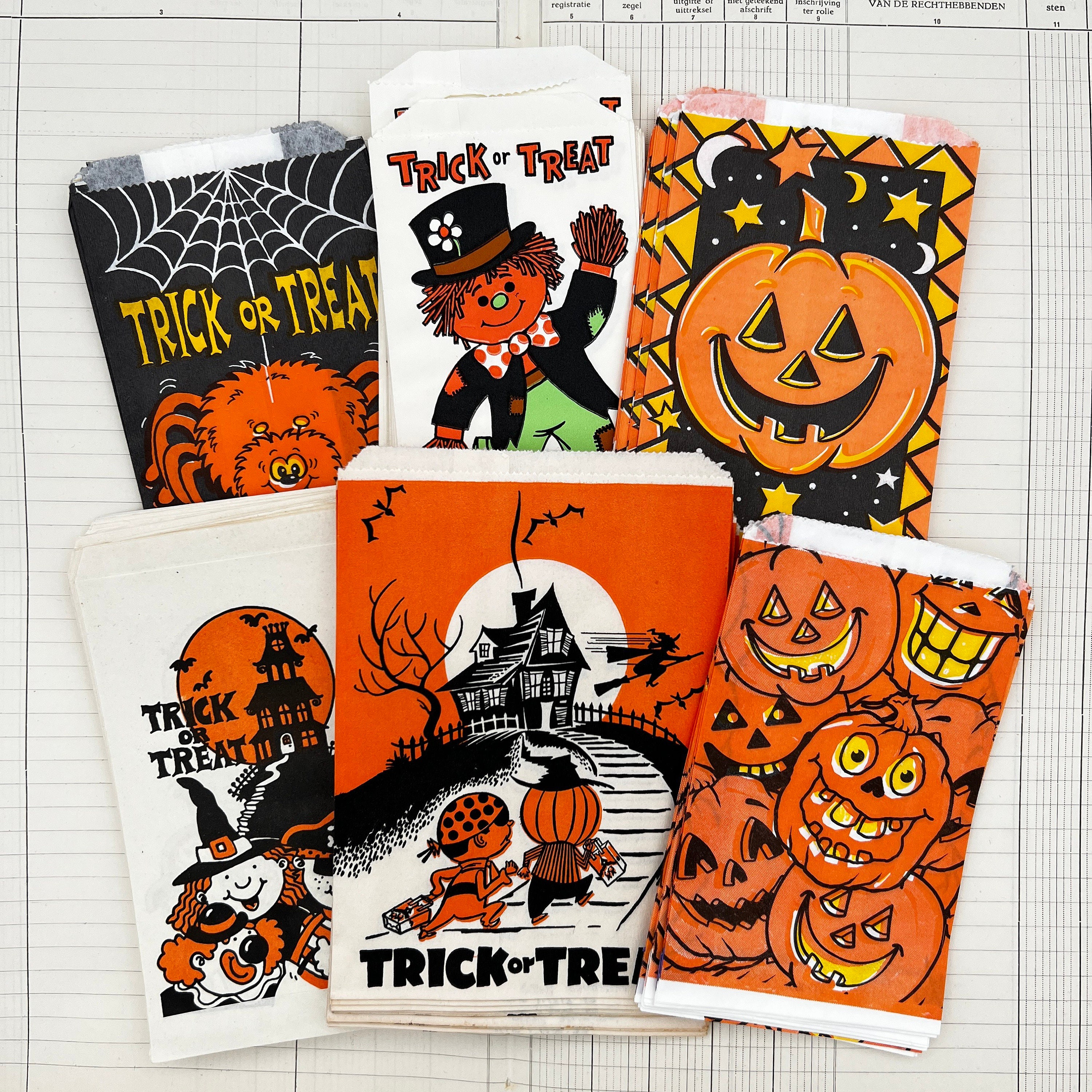 Halloween雑貨★まとめ売り【ヴィンテージ】ストラップ・バッグ・置き物など Halloween雑貨☆まとめ売り【ヴィンテージ】ストラップ・バッグ