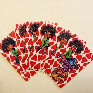 Simpatiche carte da gioco vintage. Carte da gioco provenienti dalla Francia. Cuori e bambole.