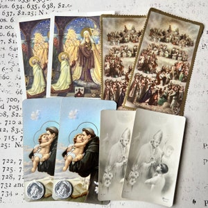 Cards with vintage religious illustrations. Set of 8, 4 designs.  Holy Cards, Bible markers, religion ephemera, prayer cards, journaling.