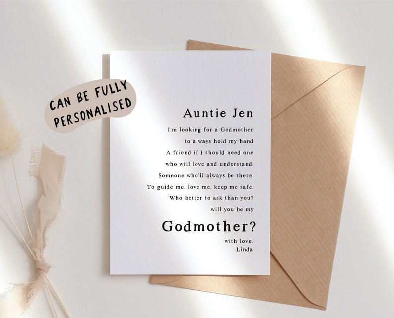 K&ouml;nnte beinhalten: Eine wei&szlig;e Karte mit schwarzem Text, auf der steht: "Tante Jen, willst du meine Patin sein?" Mit Liebe, Linda.