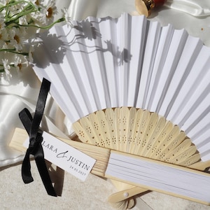 Wedding Fans for Guests Personalised, White Paper Wedding Fan, Custom Wedding Favours, Elegant Modern Minimalist Wedding Accessories, FN-03