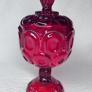 Vintage L.E. Smith Moon & Stars Ruby Red Covered Candy Dish | Pedestal Glass Compote with Lid | Mid Century Glass Decor