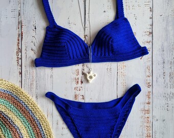Bikini de crochet hecho a mano: traje de baño de microfibra azul índigo