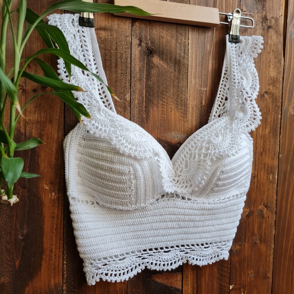 Crochet crop top, crochet halter top,  festival crop top, Coachella, crochet boho top, white lace top