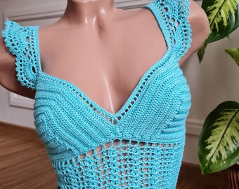 Top corto estilo halter de crochet hecho a mano: blusa bohemia de
