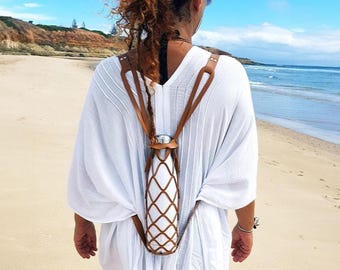 Vegan Leather Water Bottle Holder, Crossbody Drink Carrier, Italian Craftsmanship Bag