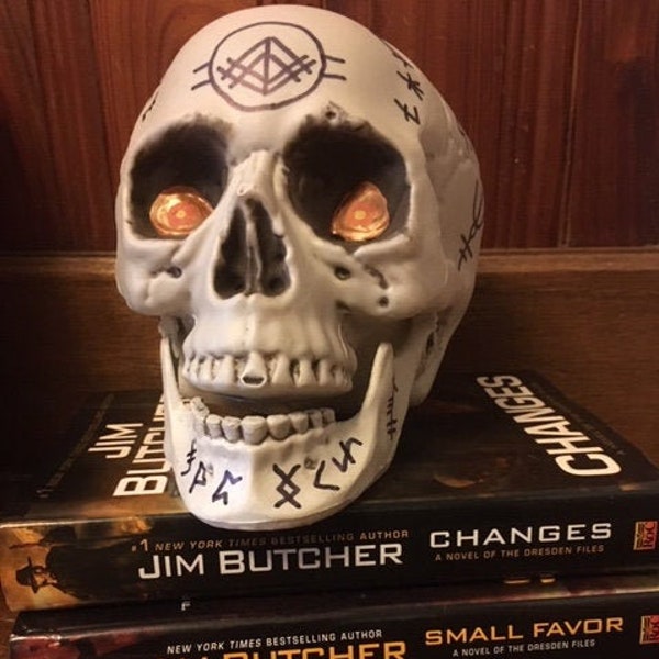 THE DRESDEN FILES Bob Prop Skull (Full Size)