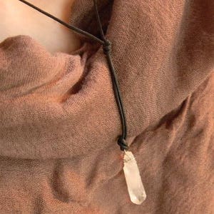 ROGUE ONE Kyber Crystal Necklace Replica