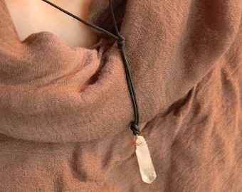 ROGUE ONE Kyber Crystal Necklace Replica