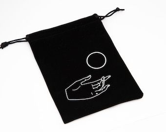 Night Goddess Tarot Pouch: Black Velvet Card, Dice, Crystal Bag