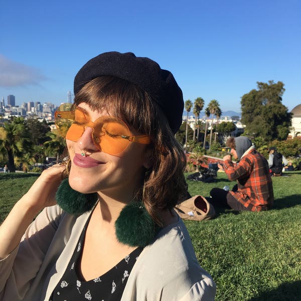 Groovy Gal Orange Sunnies