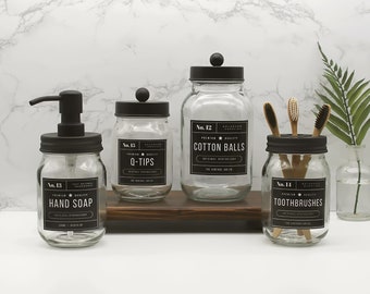 Les accessoires de salle de bains en verre Jar Co. vintage, distributeur de savon pour les mains, porte-brosse à dents, pot de boule de coton, pot Q-Tips - Couvercles noirs mats