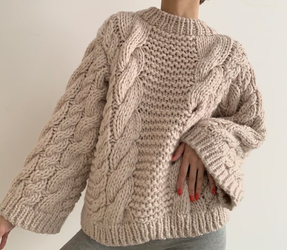 Beige Chunky Knit Pullover Hand Knit Women's Wool Oversized Beige Chunky Knit Pullover Hand Knit Women's Wool Oversized