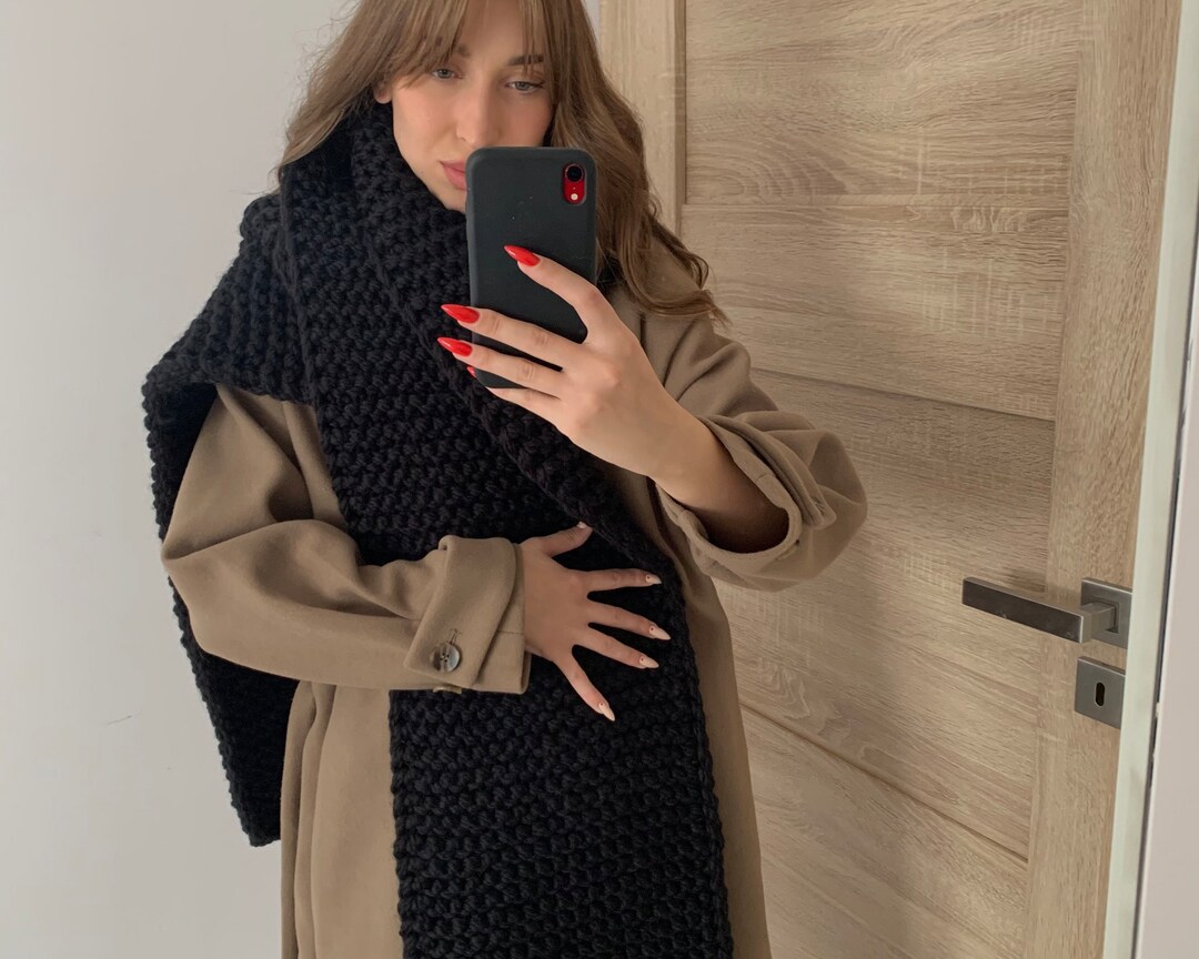 Black Oversized Knit Wool Scarf