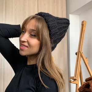 Black knit Beanie - ready to ship - Wool Beanie - Arm Knitting hat Hand knit oversized beanie