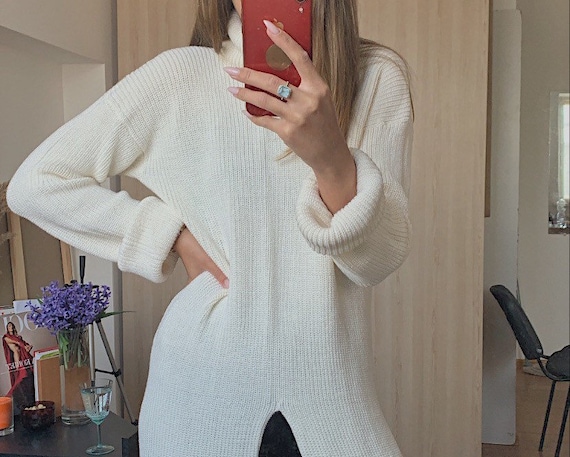 Super Long White Sweater With Incision Turtle Neck Sweater Long