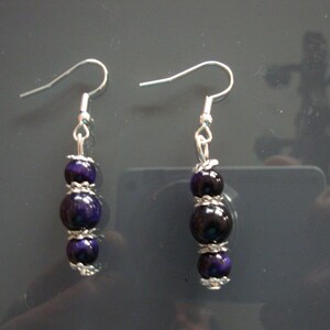 pair of purple tiger&#39;s eye earrings, nickel-free silver hook, 8 mm and 6 mm pearl