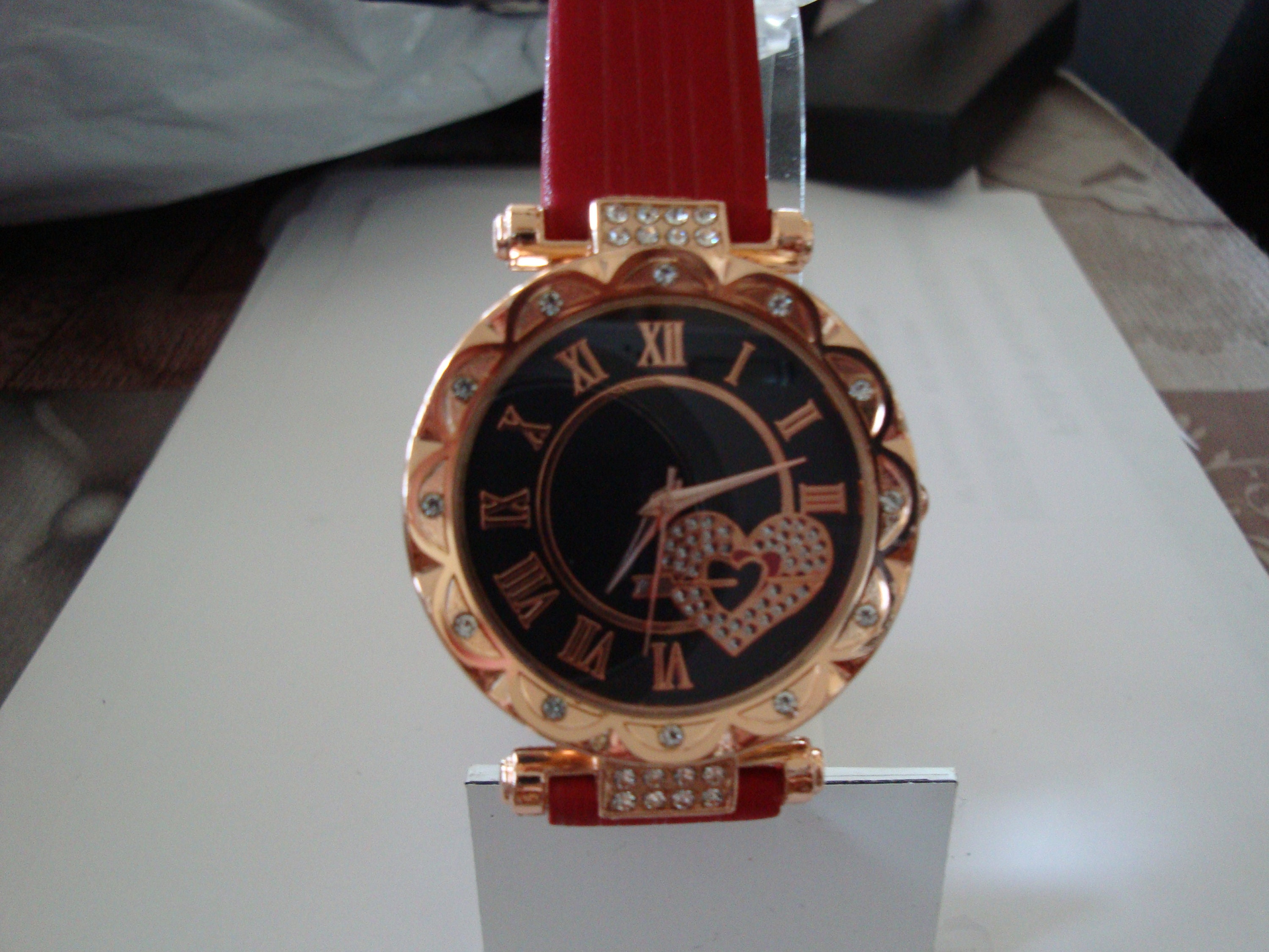 Montre Bracelet Femme Cœur Amour Avec Strass – Mouvement Quartz, Cadeau Romantique