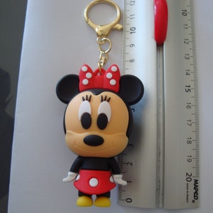 Minnie key ring in PVC with golden carabiner