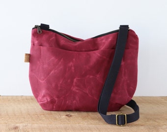 Waxed Canvas Crossbody Bag: Rugged Travel Bag with Zipper