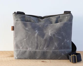 Waxed Canvas Crossbody Messenger Bag: Water Resistant Travel Bag