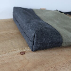 Two-Tone Stonewashed Canvas Crossbody Bag: Casual Everyday Purse bild 6