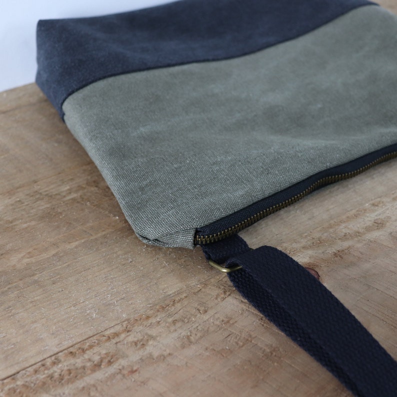 Two-Tone Stonewashed Canvas Crossbody Bag: Casual Everyday Purse bild 4
