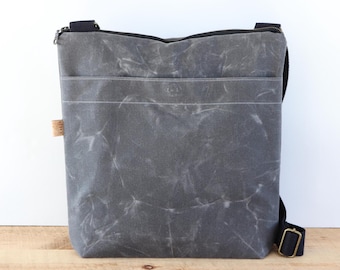 Extra Large Waxed Canvas Crossbody Bag: Zippered Travel Shoulder Bag