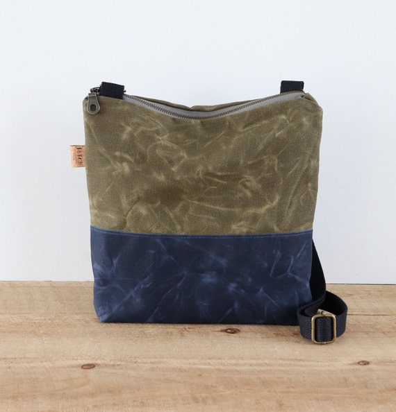 Two Tone Waxed Canvas Crossbody Bag for Women and Men. Rugged Water Resistant Waxed Canvas Bag for Everyday Hiking Travel Outdoor Use. Etsy Canada
