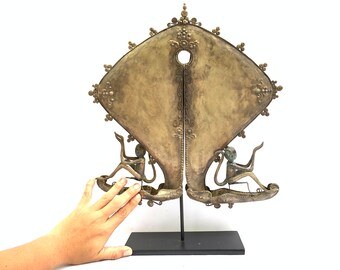 Women Symbol (Mega-size 460mm On Stand) Sumba Aristocrat Mamuli Ornament Jewelry Jewel Statue