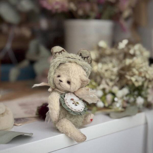 Teddy bear Pouf