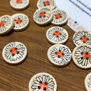 White Orange Daisy Floral Buttons: Packs of 6 buttons image 3