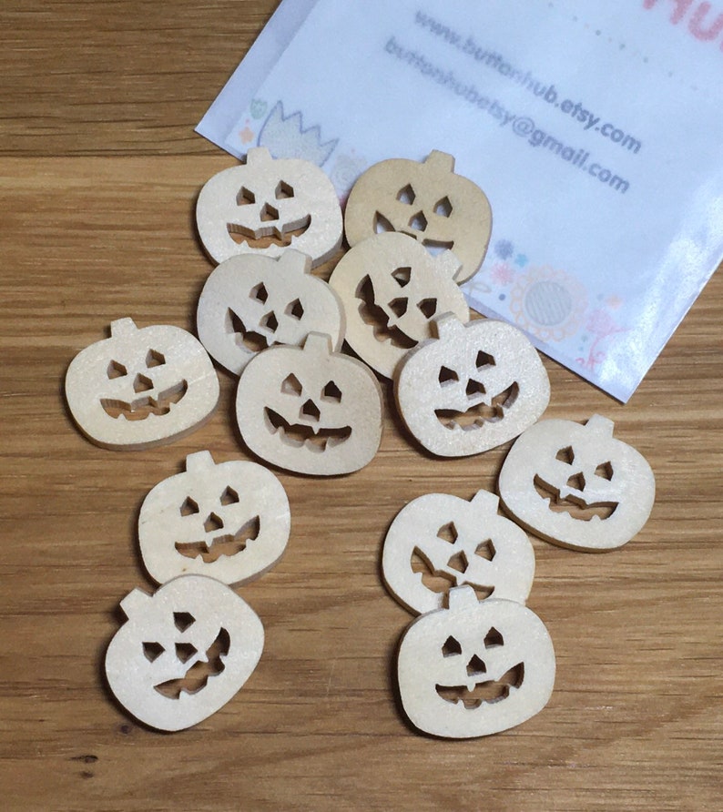 Halloween Pumpkin Wooden Buttons: Packs of 12 or 50 buttons image 6