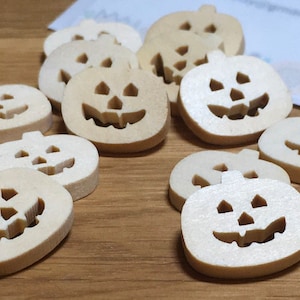 Halloween Pumpkin Wooden Buttons: Packs of 12 or 50 buttons image 5