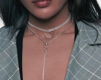 Collar de lazo de plata de ley: delicado colgante de bola, cadena ajustable